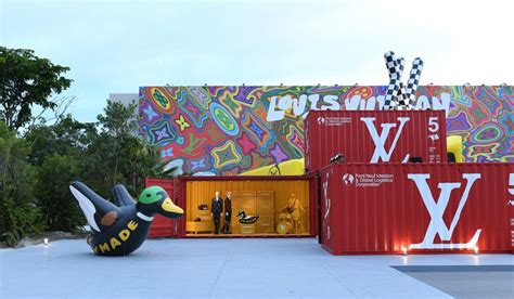 jungle plaza miami louis vuitton|This Fantastically Fun Art Exhibit Is Now Open At Jungle Plaza.